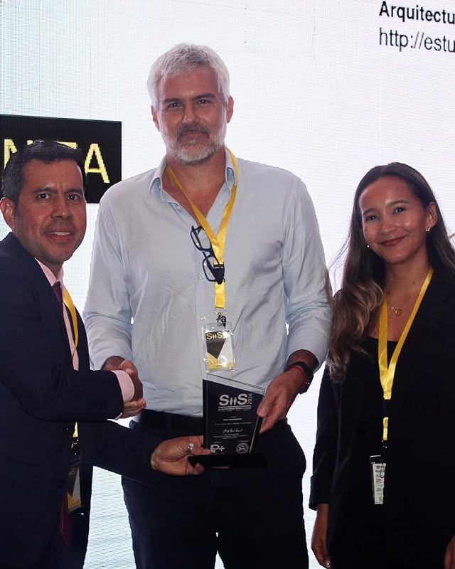 470086219_558171860514080_8390893020068633384_n